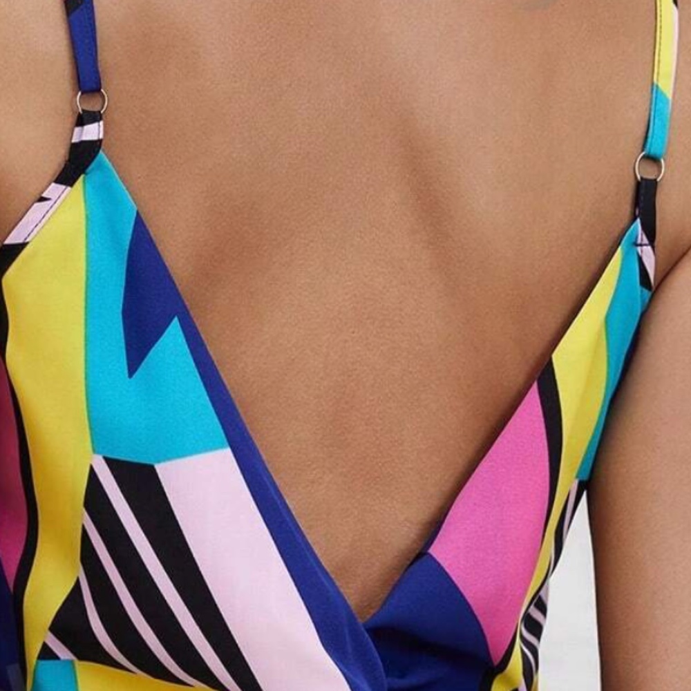 Boho Geo Print Backless Twist Back Cami Top - Picture 7 of 10